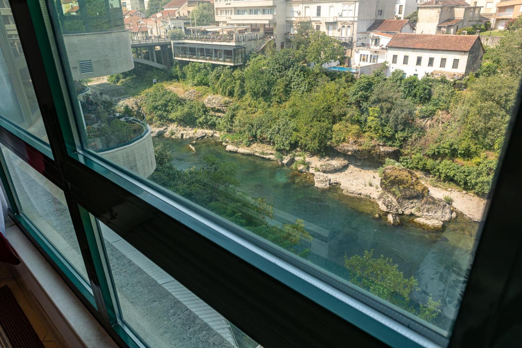 River Harmony Apartment موستار المظهر الخارجي الصورة
