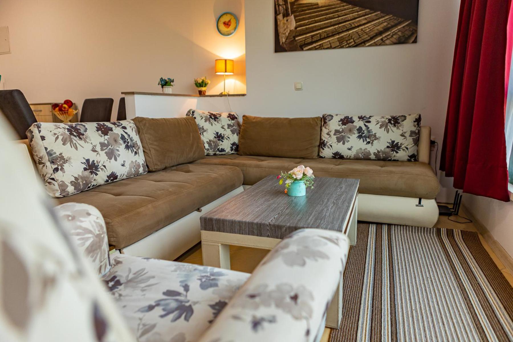 River Harmony Apartment موستار المظهر الخارجي الصورة